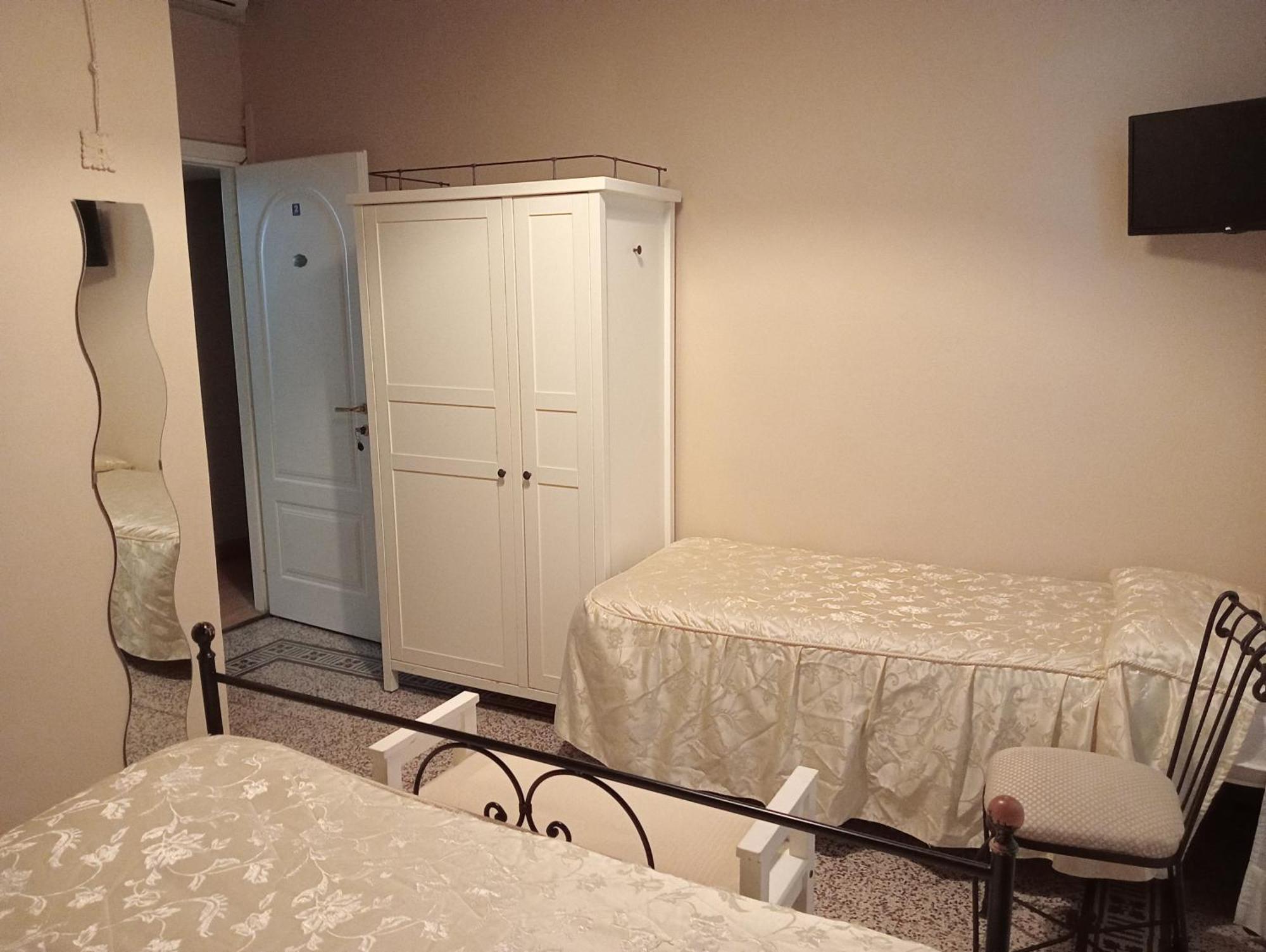 Buonanotte Rooms Lucca Bagian luar foto